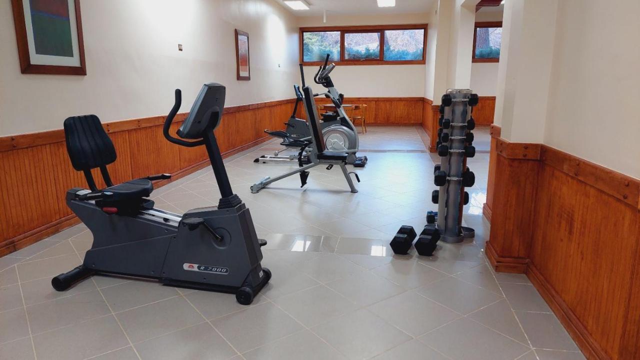 Hotel Y Cabanas Llanuras De Diana - Caja Los Andes بويرتو ناتالز المظهر الخارجي الصورة