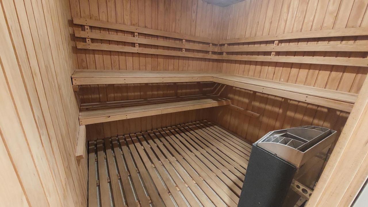 Hotel Y Cabanas Llanuras De Diana - Caja Los Andes بويرتو ناتالز المظهر الخارجي الصورة