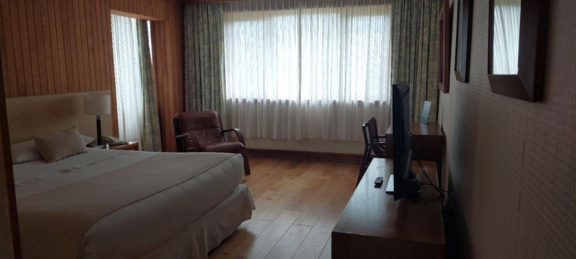 Hotel Y Cabanas Llanuras De Diana - Caja Los Andes بويرتو ناتالز المظهر الخارجي الصورة